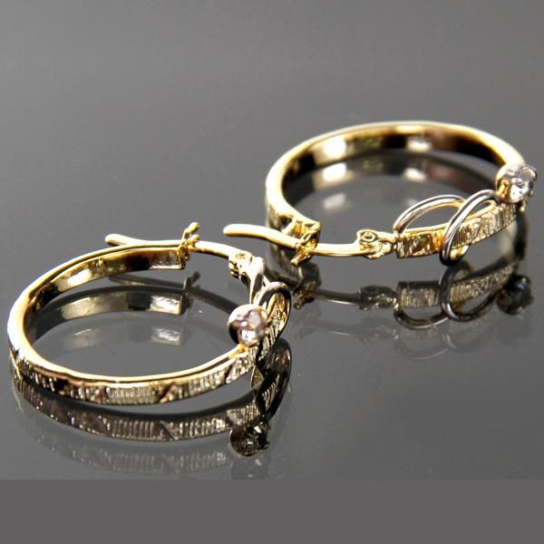 ARGOLA NOITE COM STRASS E DETALHE EM RÓDIO